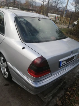 Mercedes-Benz C 250 250 TD, снимка 10