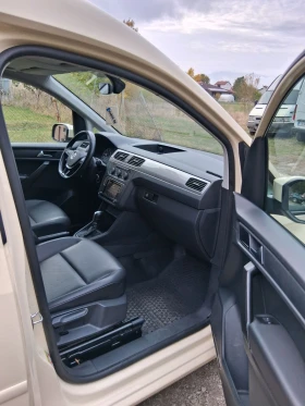 Обява за продажба на VW Caddy Инвалидна Рампа 2018г 2.0тди Автоматик  ~24 800 лв. - изображение 4 | Auto.bg Обява за продажба на VW Caddy Инвалидна Рампа 2018г 2.0тди Автоматик  ~24 800 лв. - изображение 4