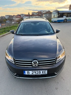 VW Passat 2.0 TDI DSG HighLine Start-Stop Климатроник 220000, снимка 9