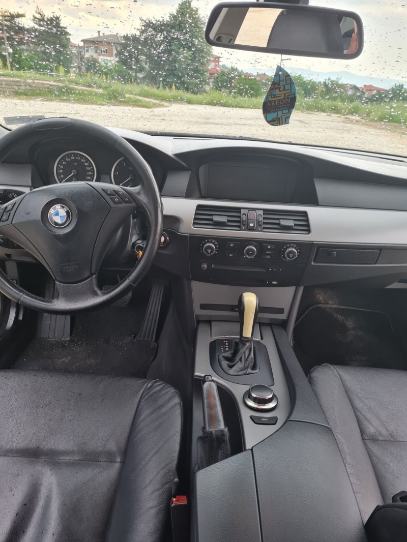 BMW 520, снимка 4 - Автомобили и джипове - 46058072