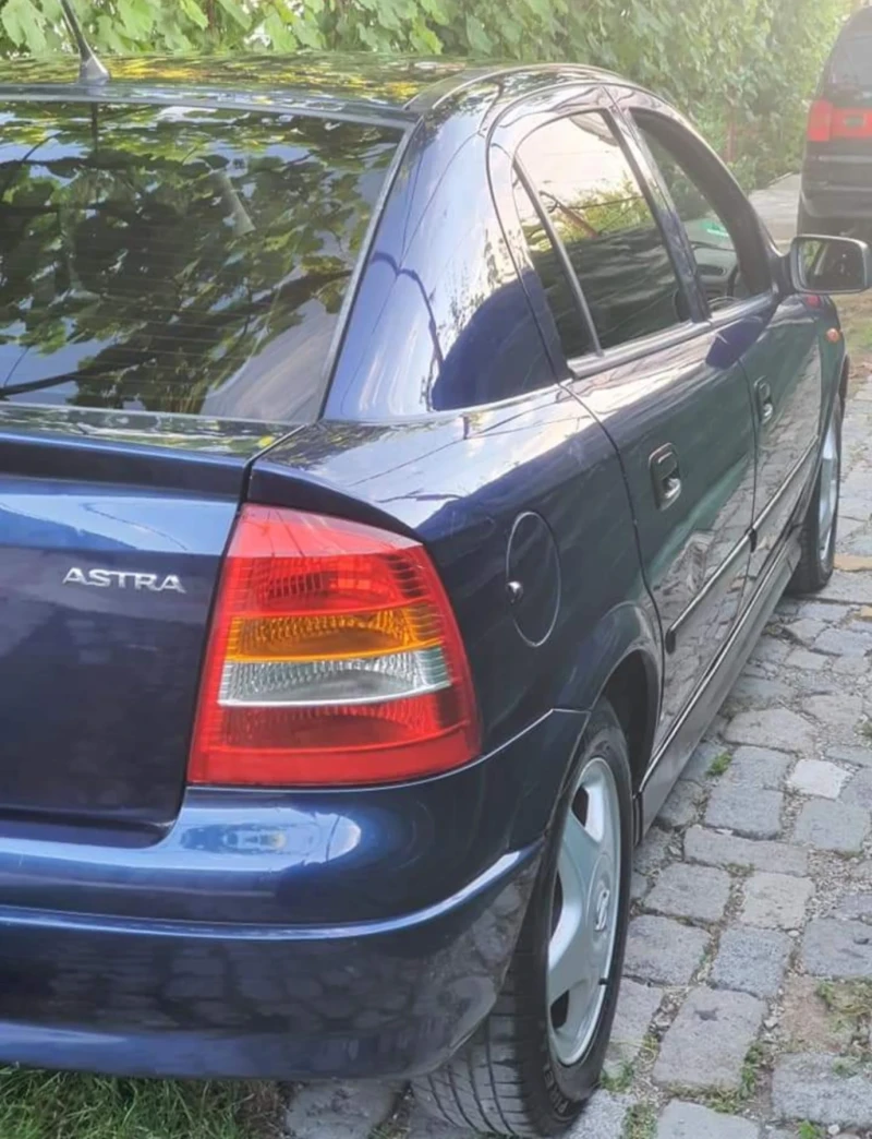 Opel Astra 2000/136кс, снимка 4 - Автомобили и джипове - 47914498