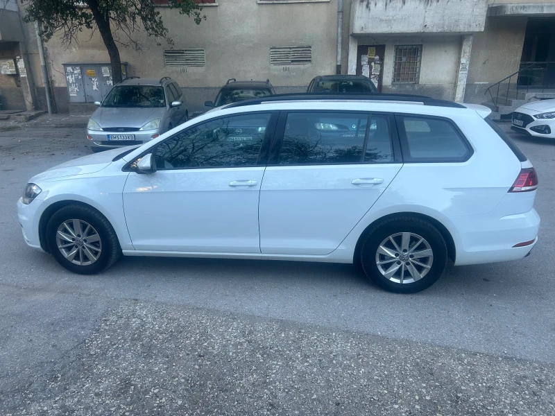 VW Golf, снимка 2 - Автомобили и джипове - 47693606