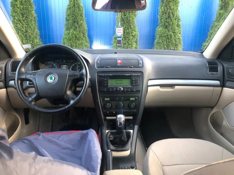 Skoda Octavia, снимка 6 - Автомобили и джипове - 47961775