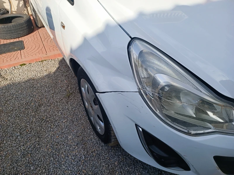 Opel Corsa 1.2i GPL EURO 5B , снимка 9 - Автомобили и джипове - 47926266