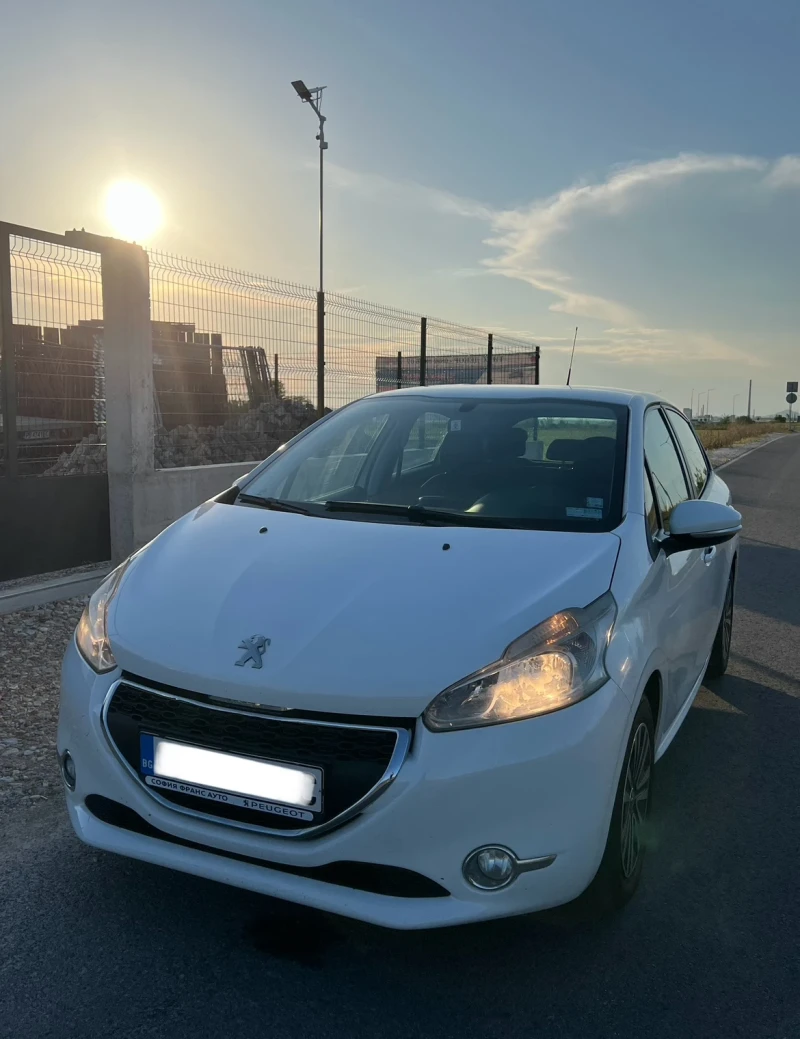 Peugeot 208 1.4 HDI, снимка 2 - Автомобили и джипове - 49249618