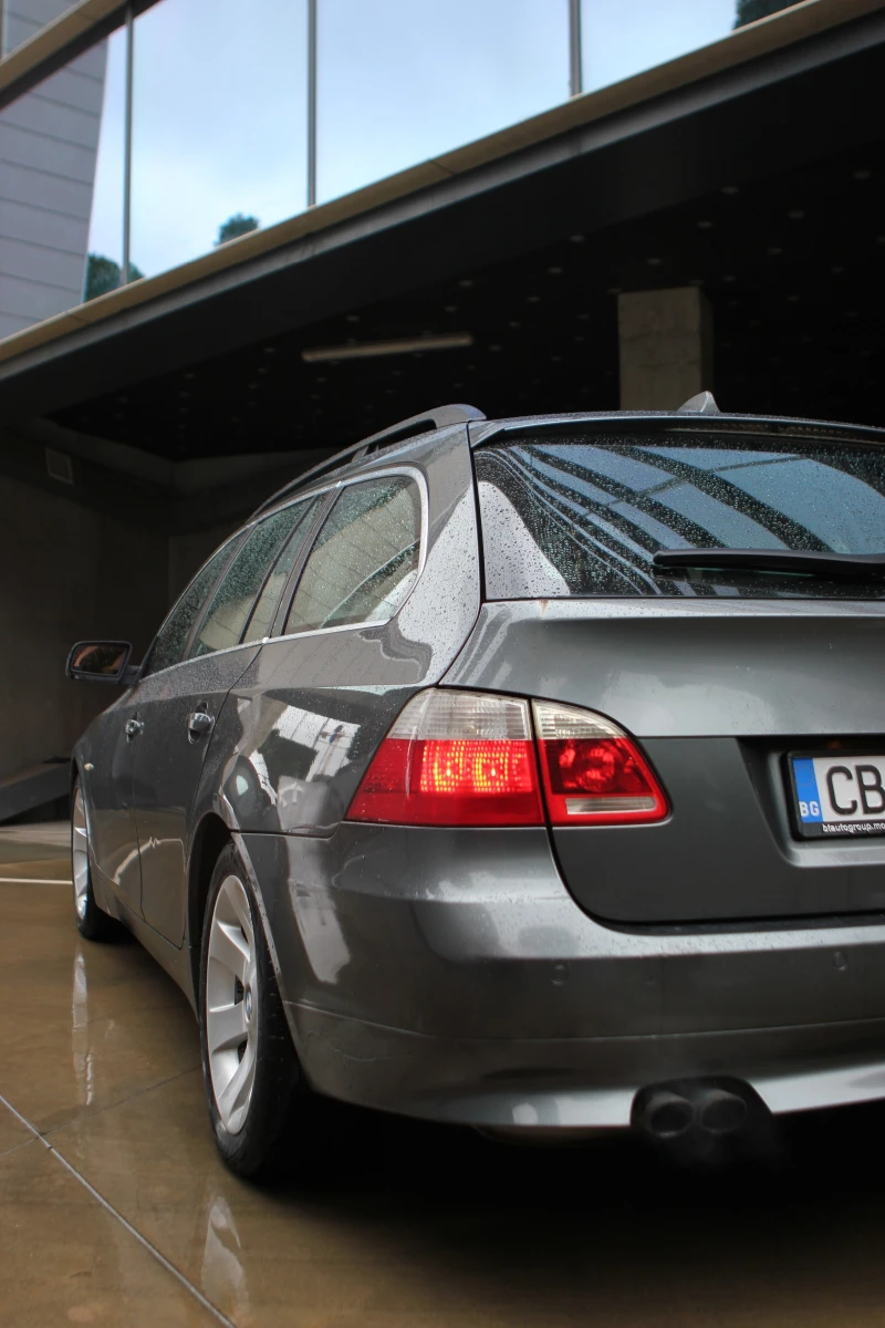 BMW 525 d Panorama/HeadUp, снимка 4 - Автомобили и джипове - 52160883