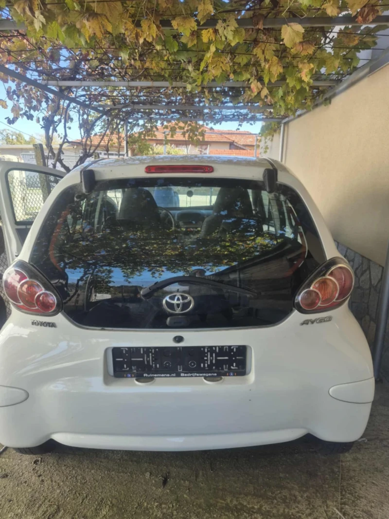 Toyota Aygo, снимка 6 - Автомобили и джипове - 52772956