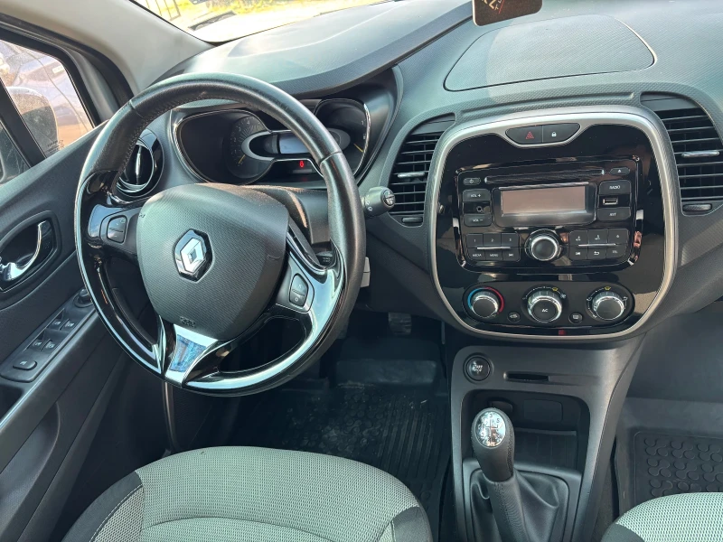 Renault Captur 1.5dCi, 90hp start/stop, снимка 9 - Автомобили и джипове - 52674147