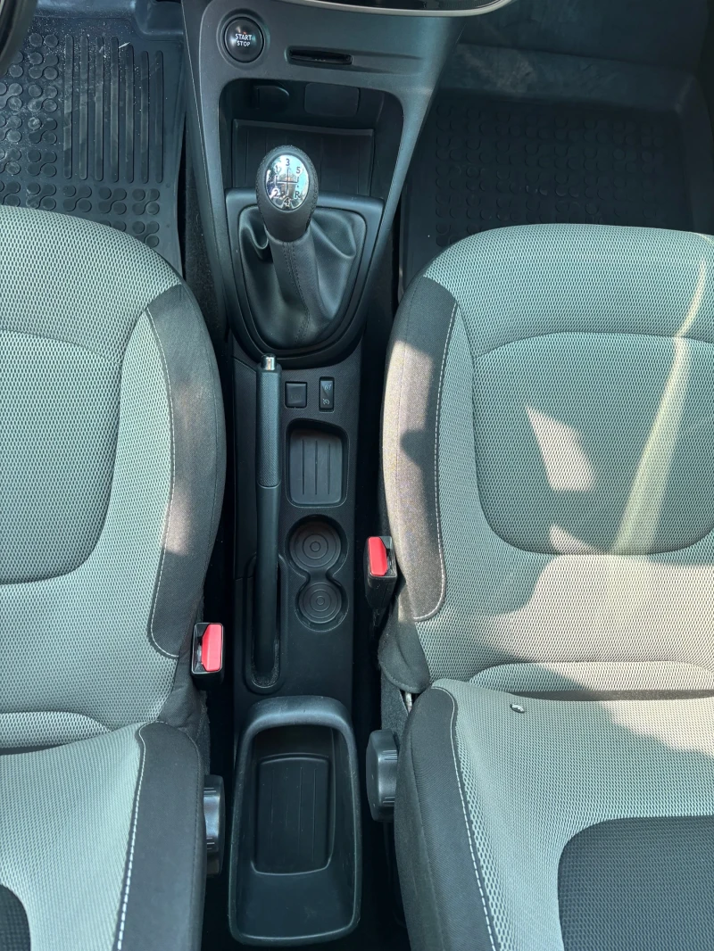 Renault Captur 1.5dCi, 90hp start/stop, снимка 7 - Автомобили и джипове - 52674147