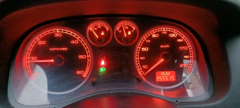 Peugeot 307 SW, снимка 6 - Автомобили и джипове - 52967046