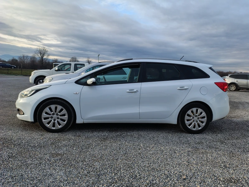 Kia Ceed 1.4 CRDI, снимка 6 - Автомобили и джипове - 53086894