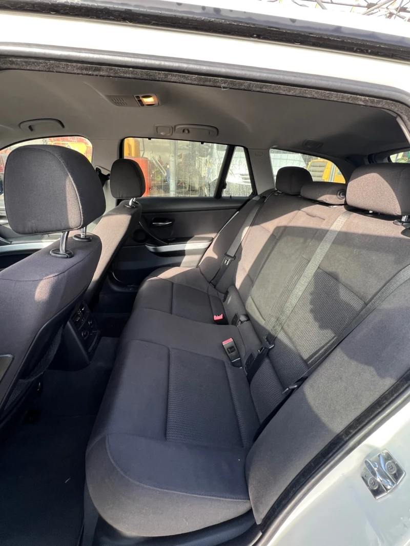 BMW 320, снимка 12 - Автомобили и джипове - 53256714