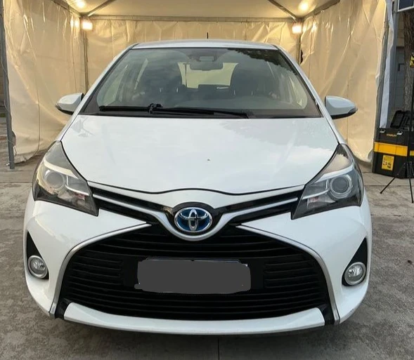 Toyota Yaris 1.5 Hybrid Active Automatic , снимка 5 - Автомобили и джипове - 49415546