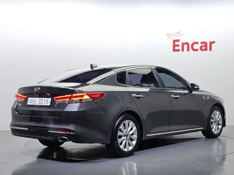 Kia K5  - изображение 2