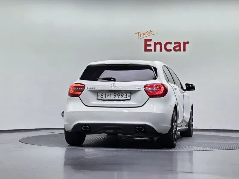 Mercedes-Benz A 200 2.0, снимка 4 - Автомобили и джипове - 54279055