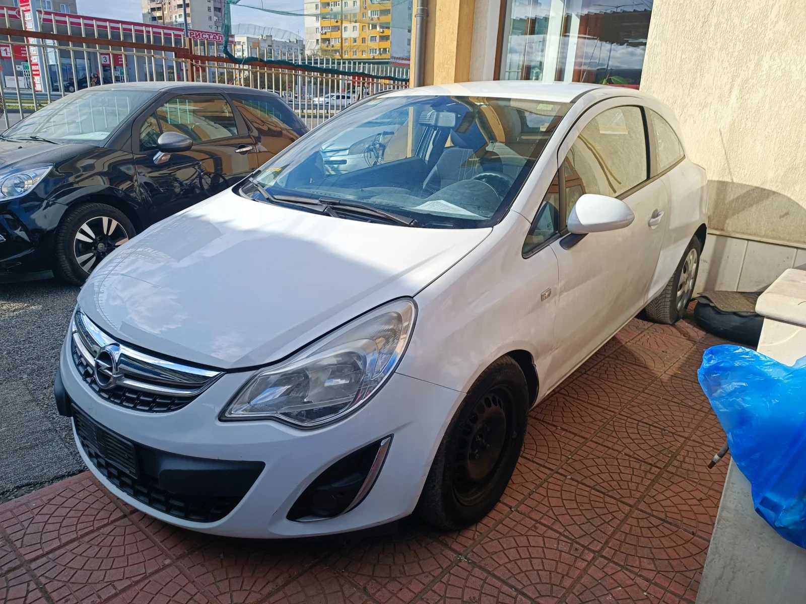 Opel Corsa 1.2i GPL EURO 5B , снимка 1