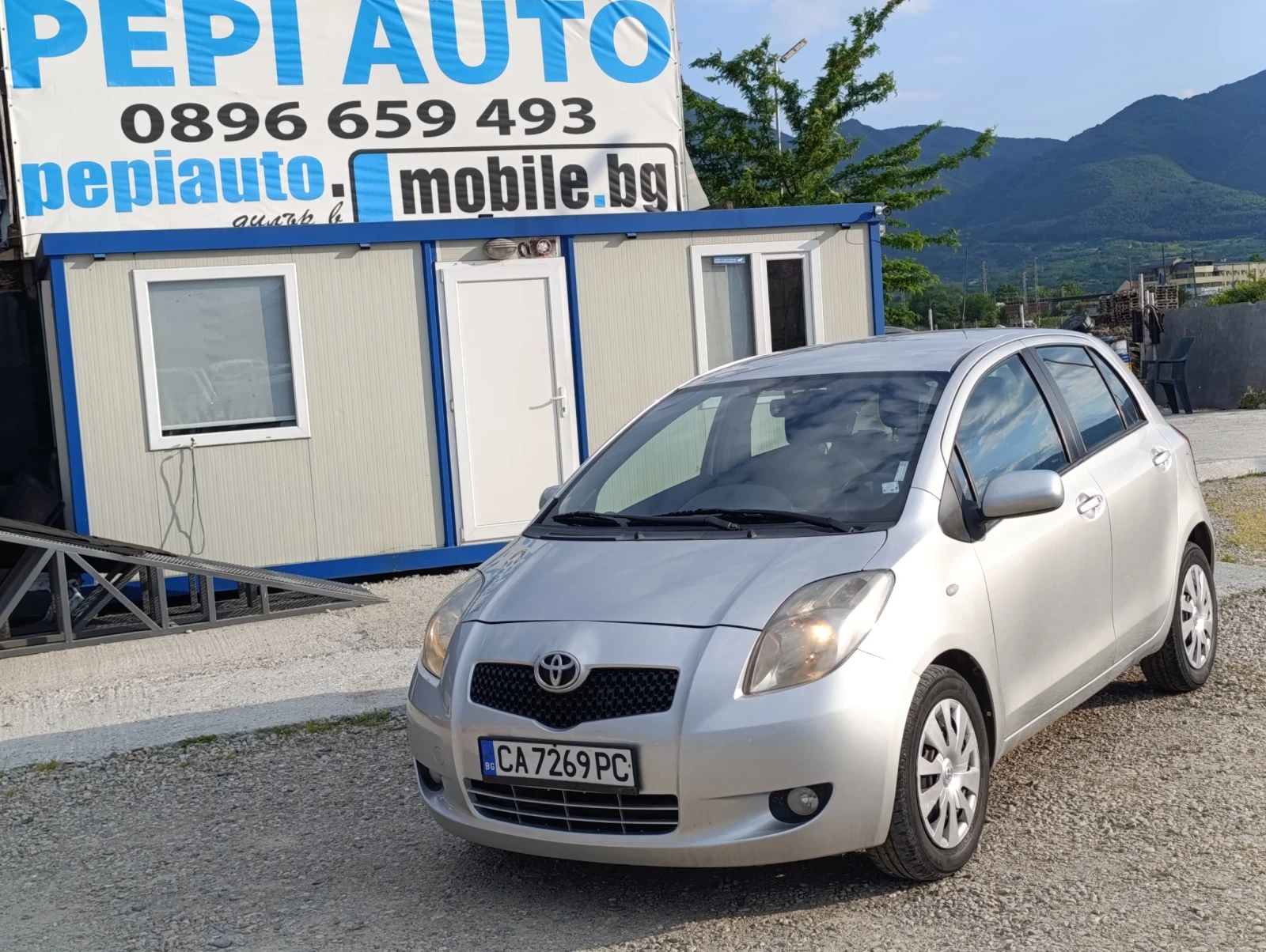 Toyota Yaris 1.3 VVTI Automatic  Газ, снимка 1