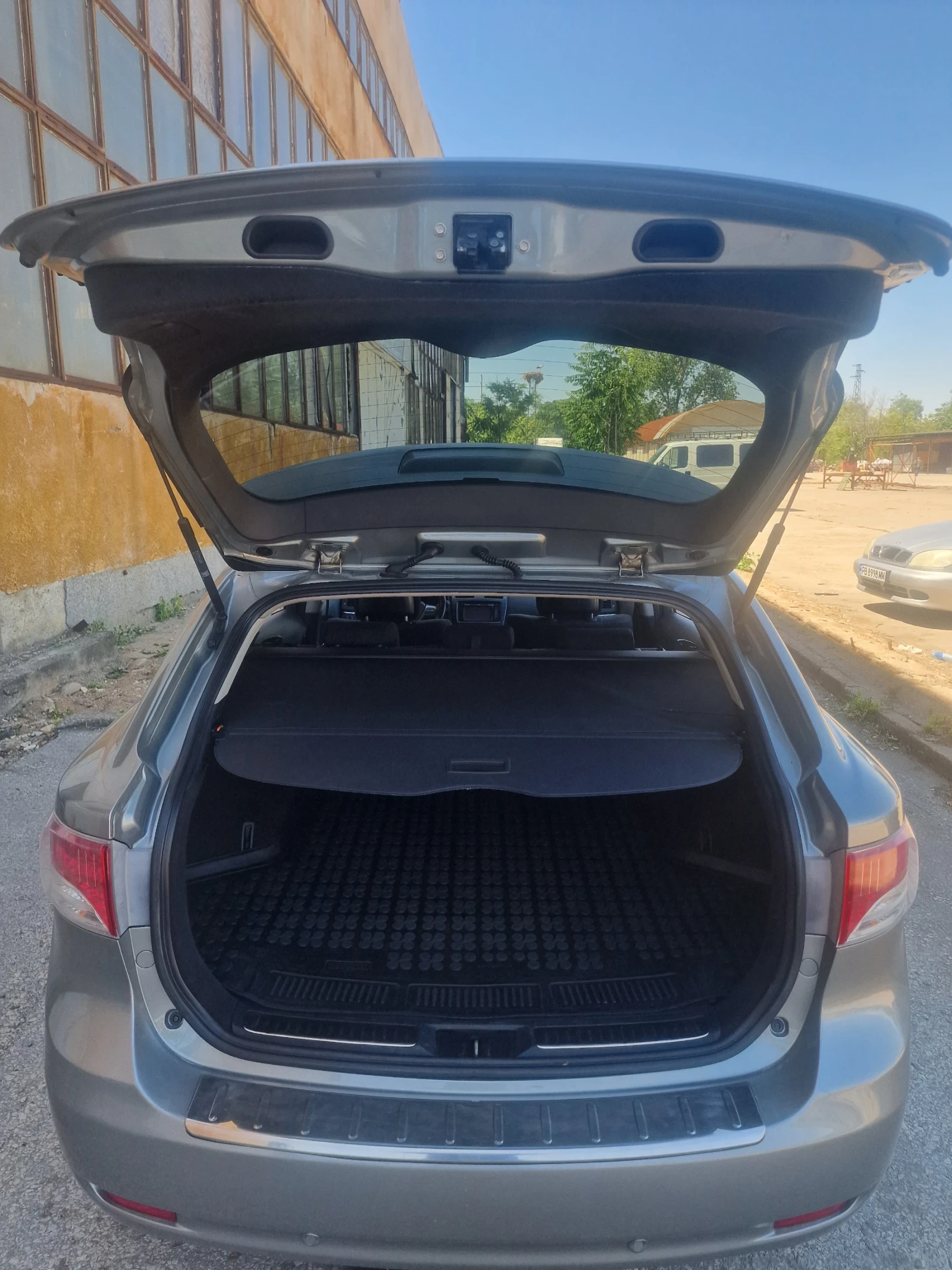 Toyota Avensis 1.8    | Mobile.bg   12