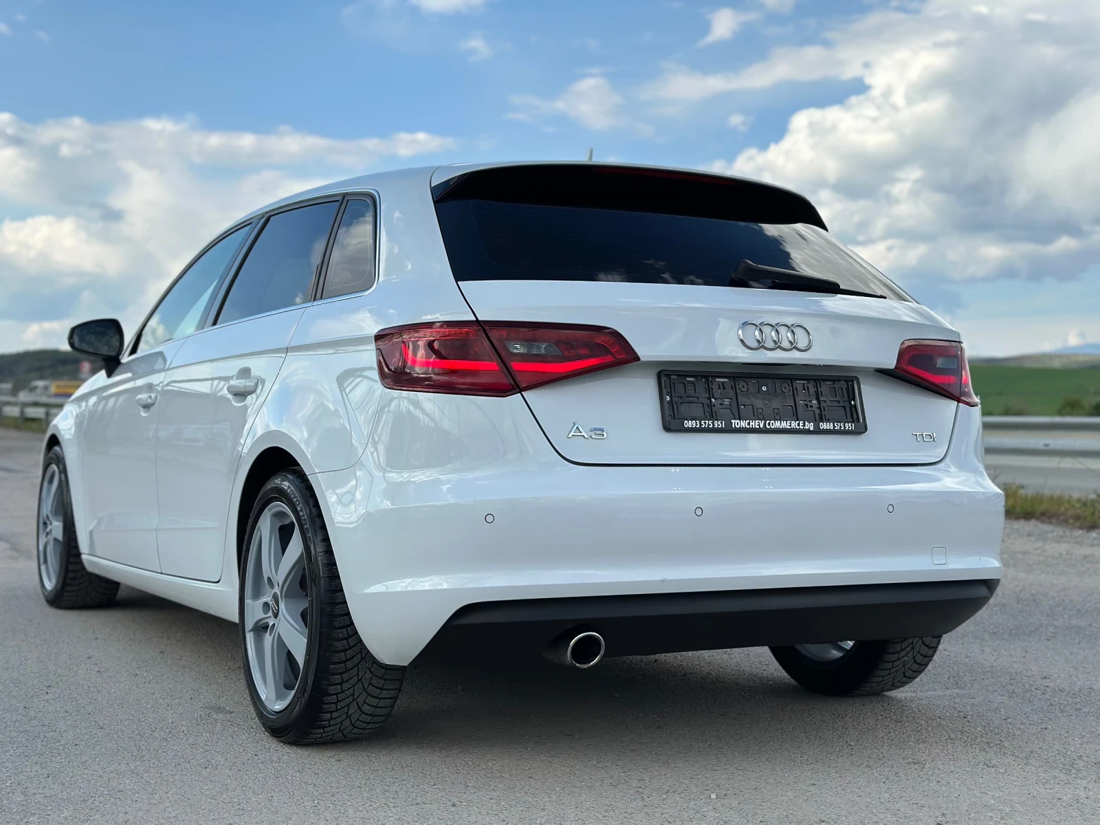 Audi A3 1.6-TDI-LED-XENON-BI XENON-TOP-NEW-NAVI-PARKTRONIK - изображение 4