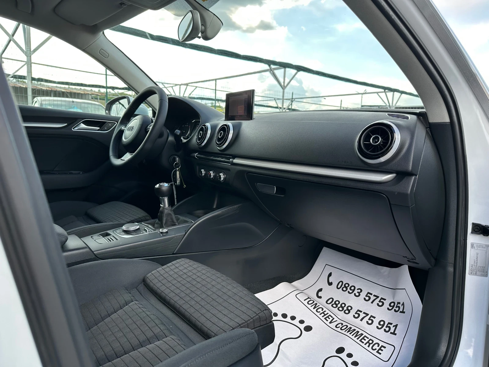 Audi A3 1.6-TDI-LED-XENON-BI XENON-TOP-NEW-NAVI-PARKTRONIK | Mobile.bg   14