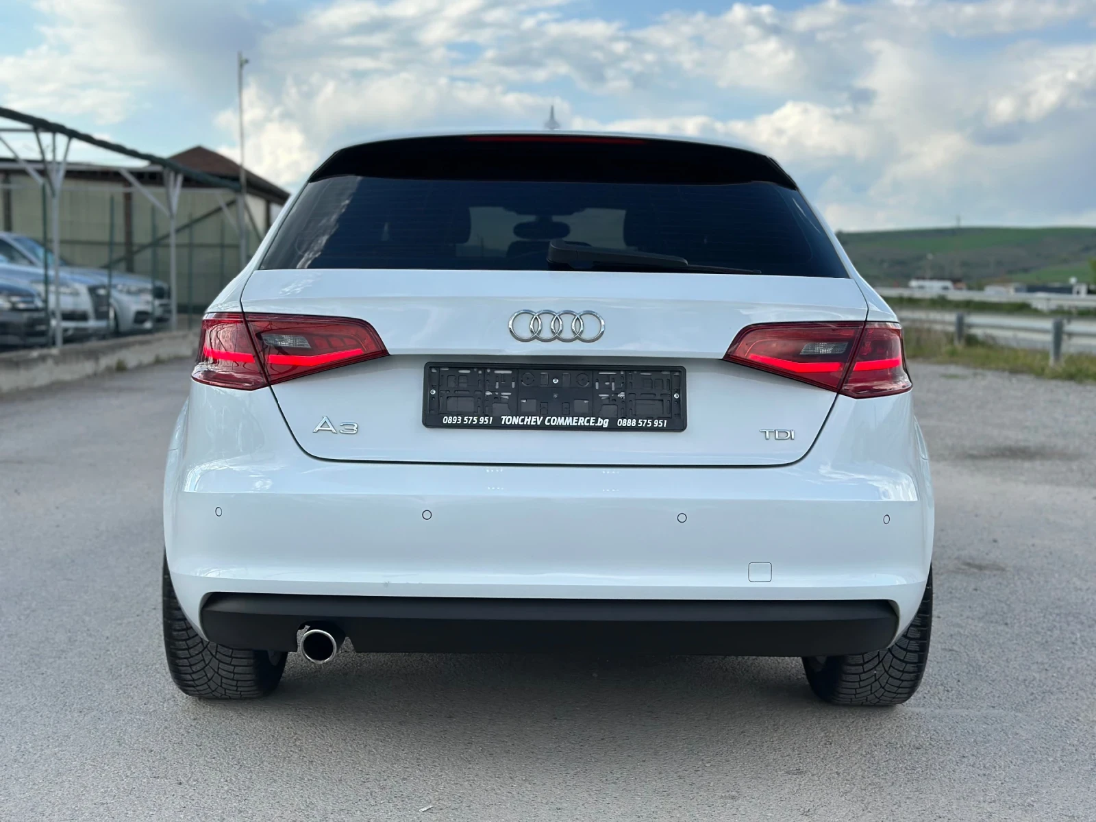 Audi A3 1.6-TDI-LED-XENON-BI XENON-TOP-NEW-NAVI-PARKTRONIK - изображение 5