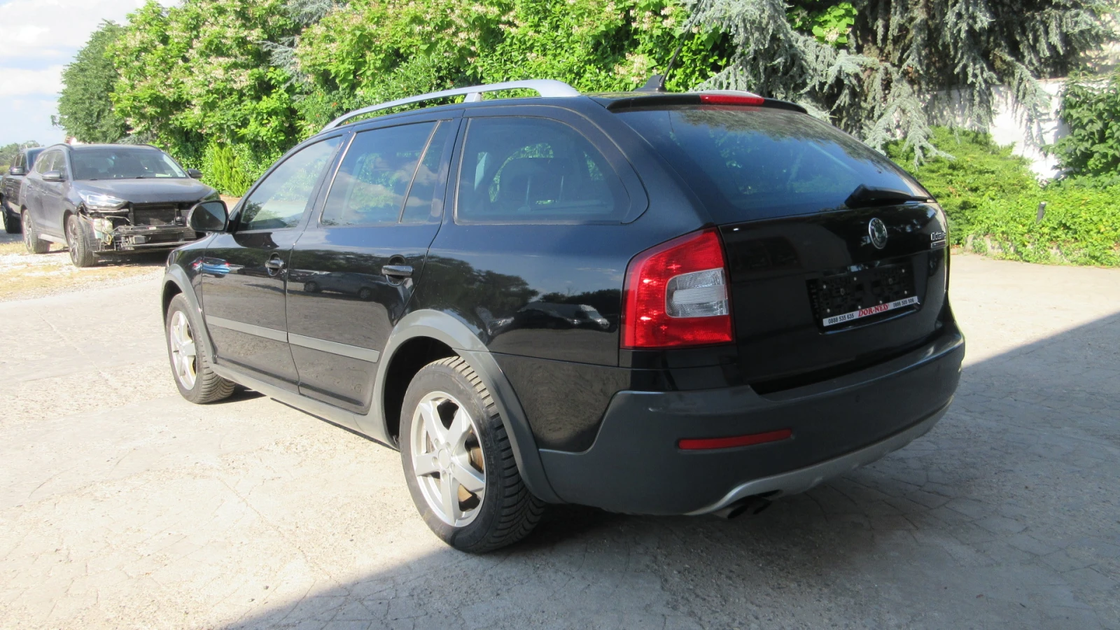 Skoda Octavia SCOUT-2.0-TDI-4x4 - изображение 7