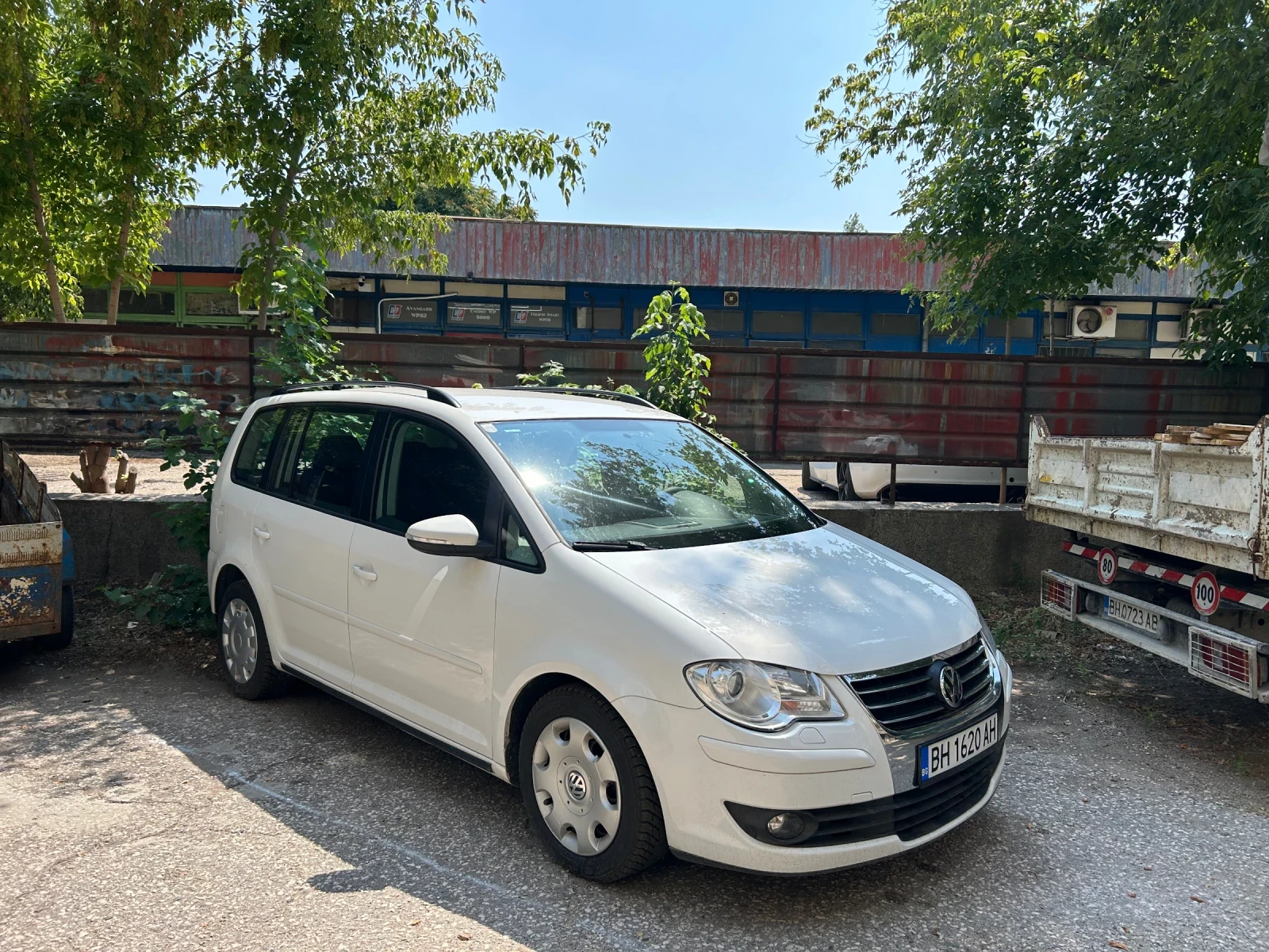 VW Touran  - изображение 2