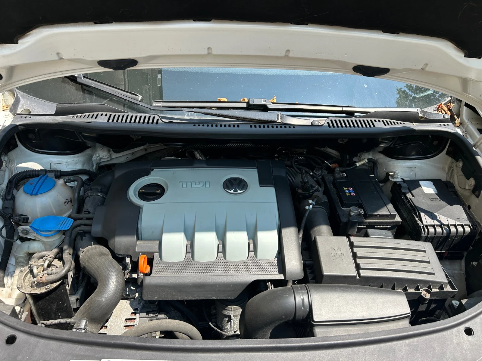 VW Touran  - изображение 7