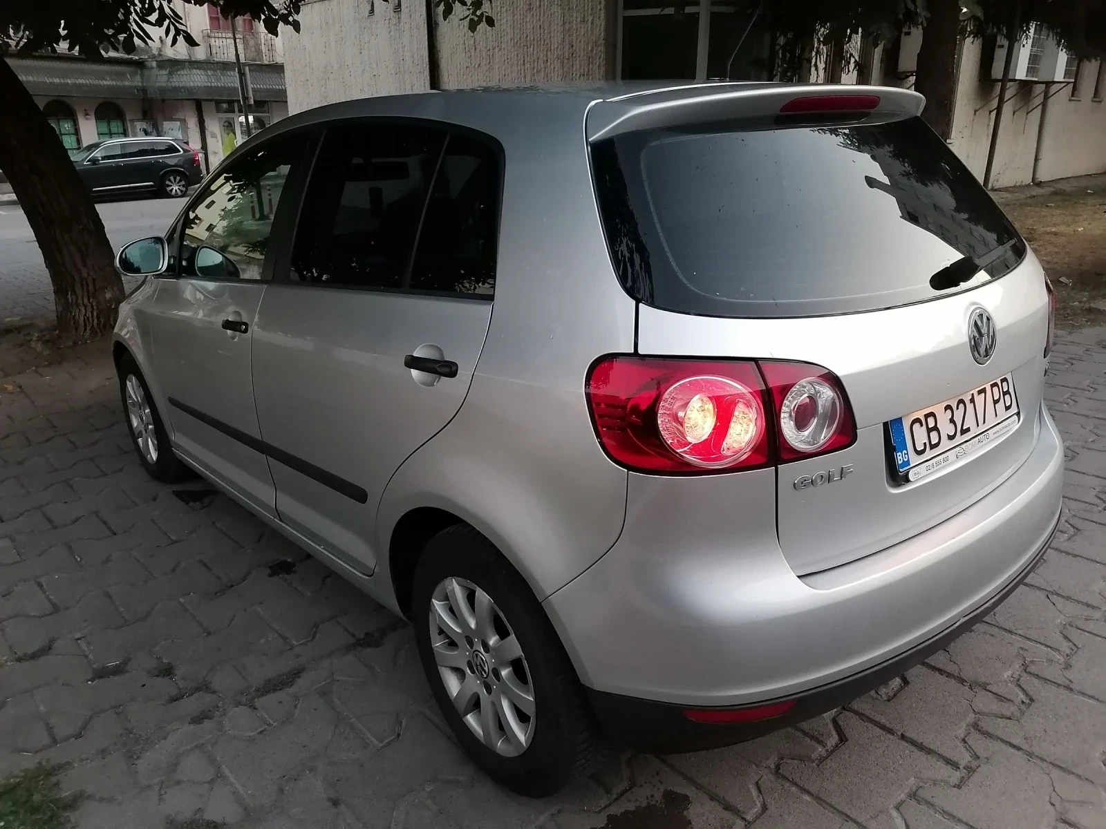 VW Golf 1.9TDI/105BKC/Автоматик/Плюс - изображение 7