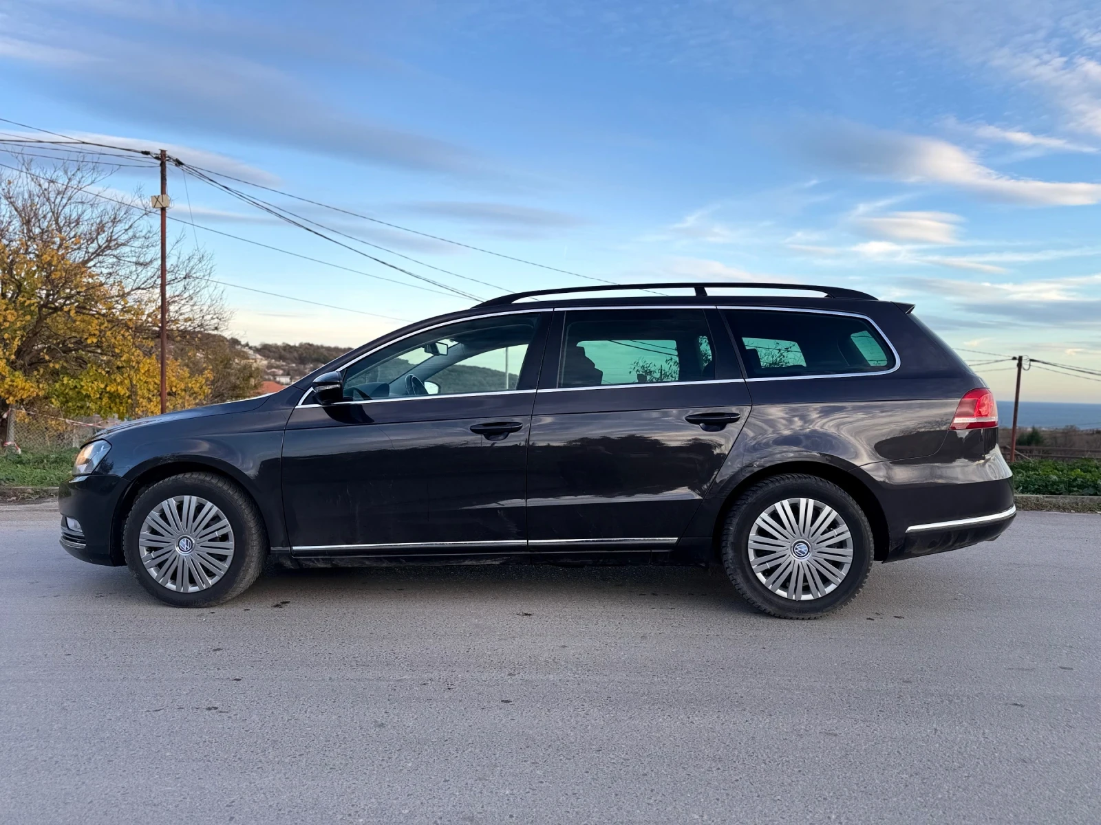 VW Passat 2.0 TDI DSG HighLine Start-Stop Климатроник 220000 - изображение 2