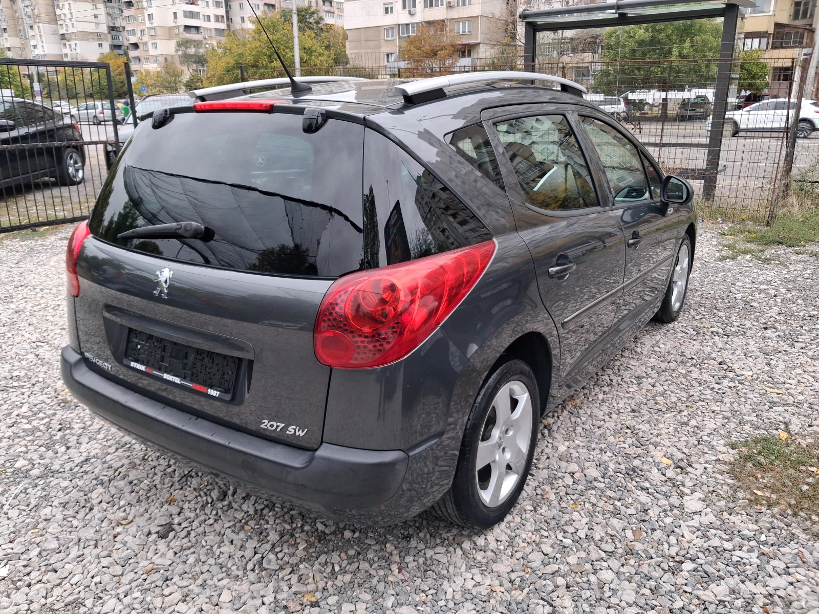 Peugeot 207 1.6benz * * 2010г* * ХОЛАНДИЯ - изображение 2