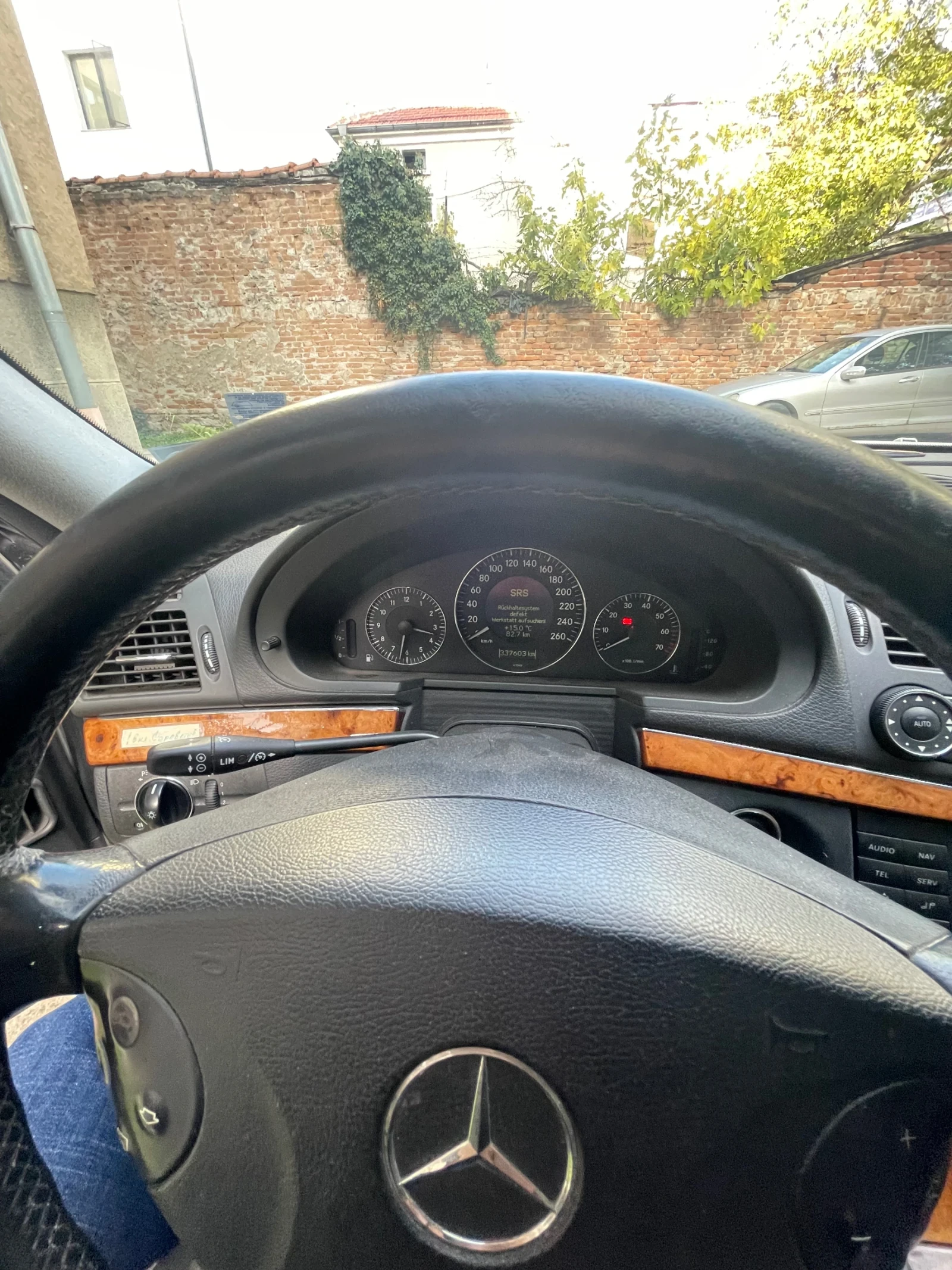 Mercedes-Benz 320  - изображение 4