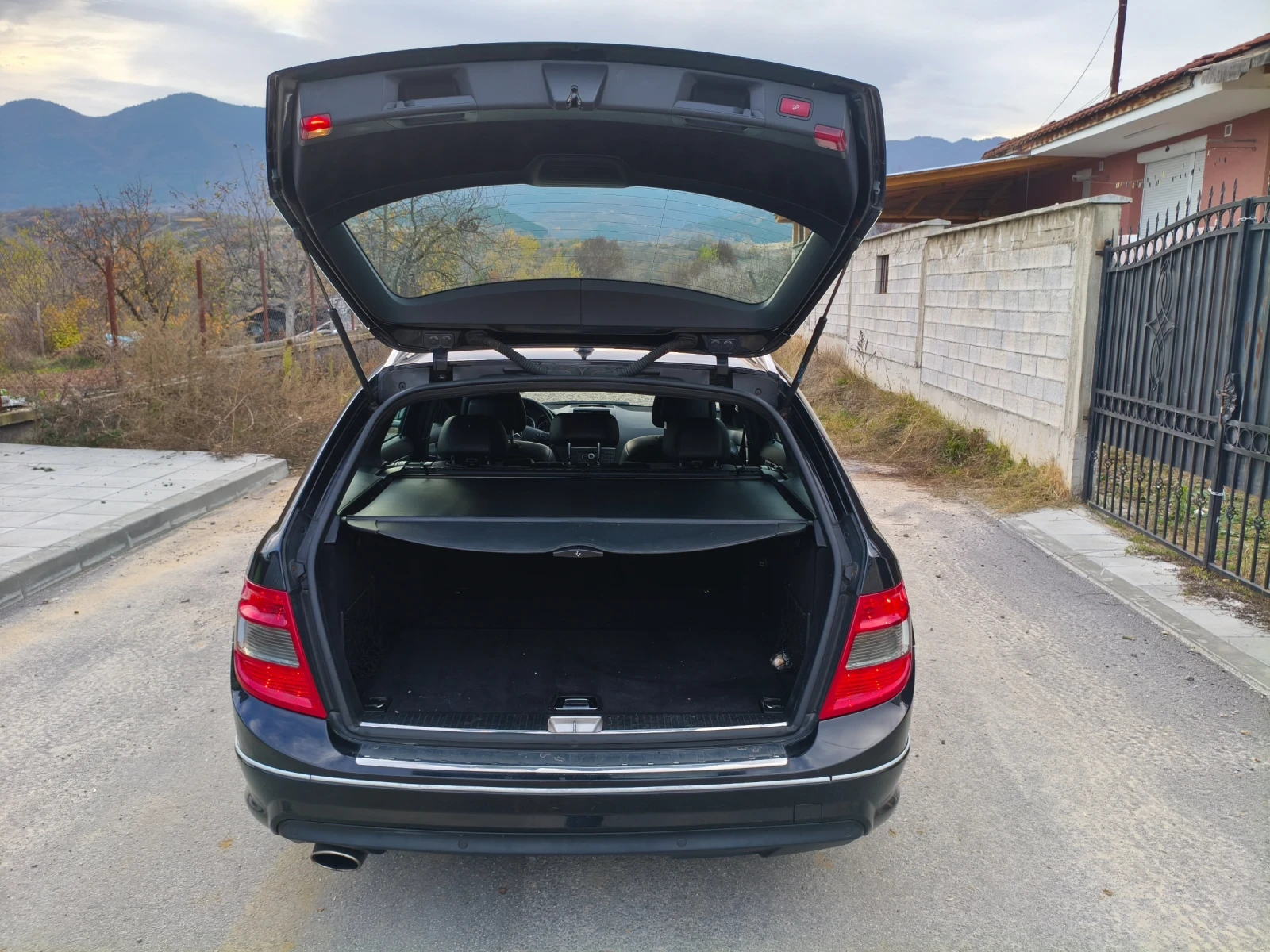 Mercedes-Benz C 180 | Mobile.bg   6