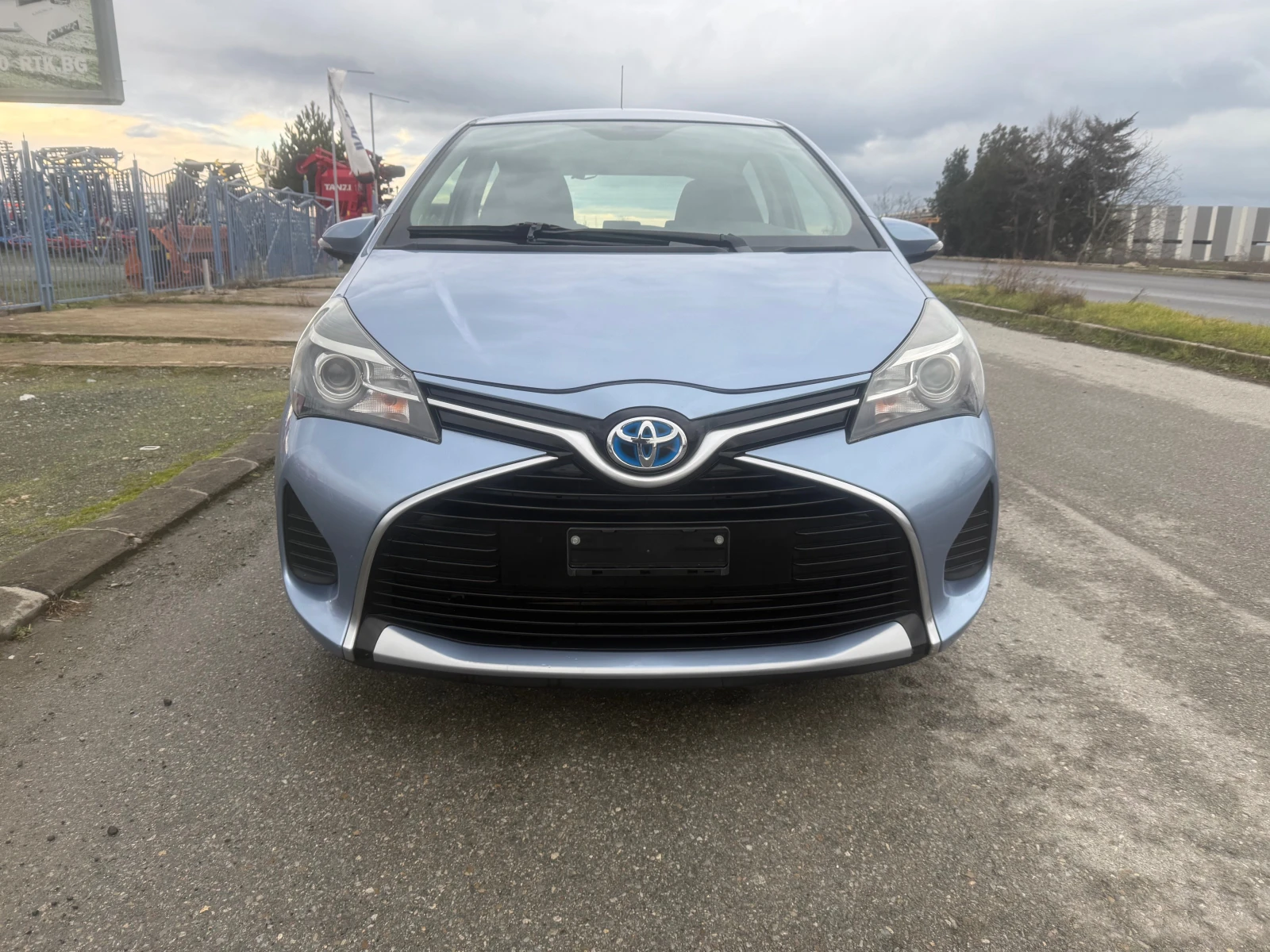 Toyota Yaris 1.5 HYBRID ��������� | Mobile.bg � ����������� 5