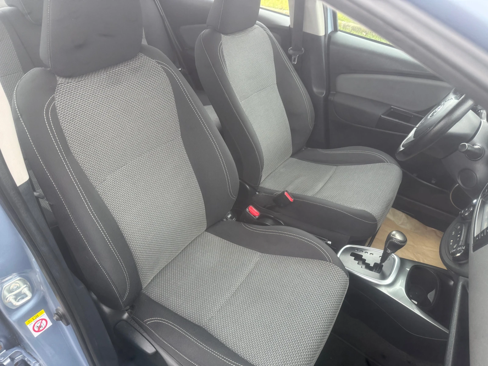 Toyota Yaris 1.5 HYBRID ��������� | Mobile.bg � ����������� 11