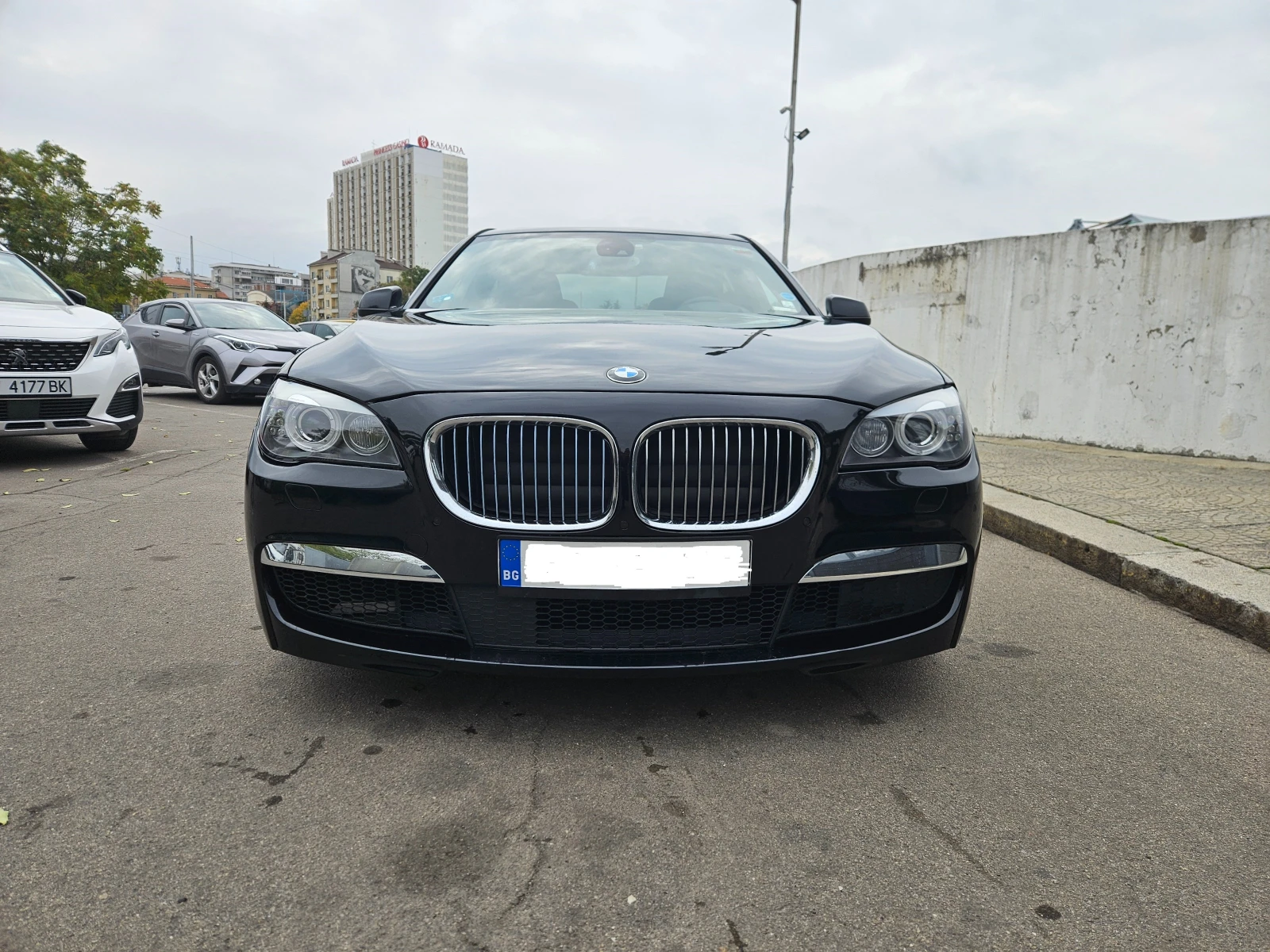 BMW 730  - изображение 2