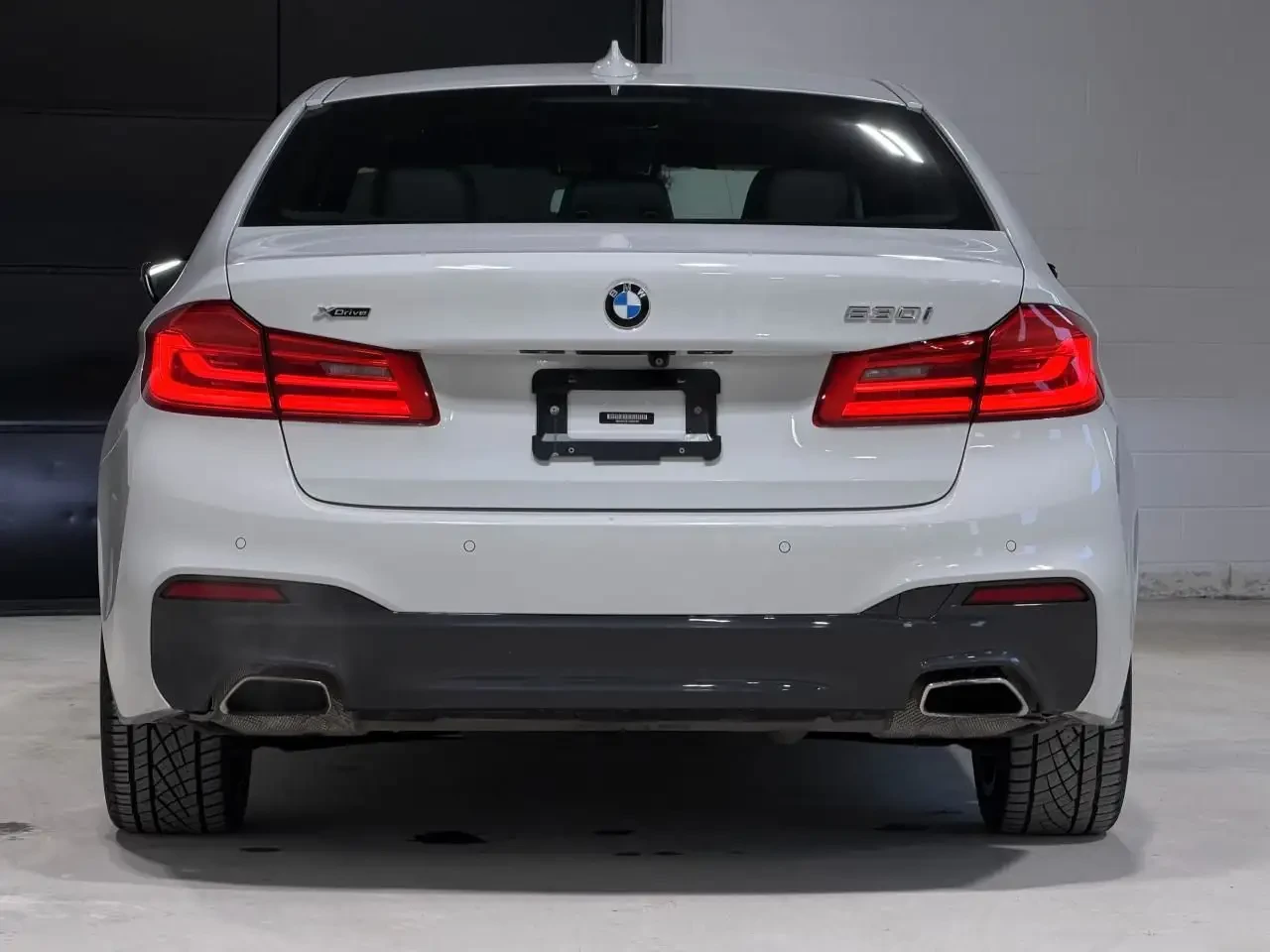 BMW 530 xDrive MSPORT * CARFAX* ����� �� �����������*  | Mobile.bg � ����������� 4