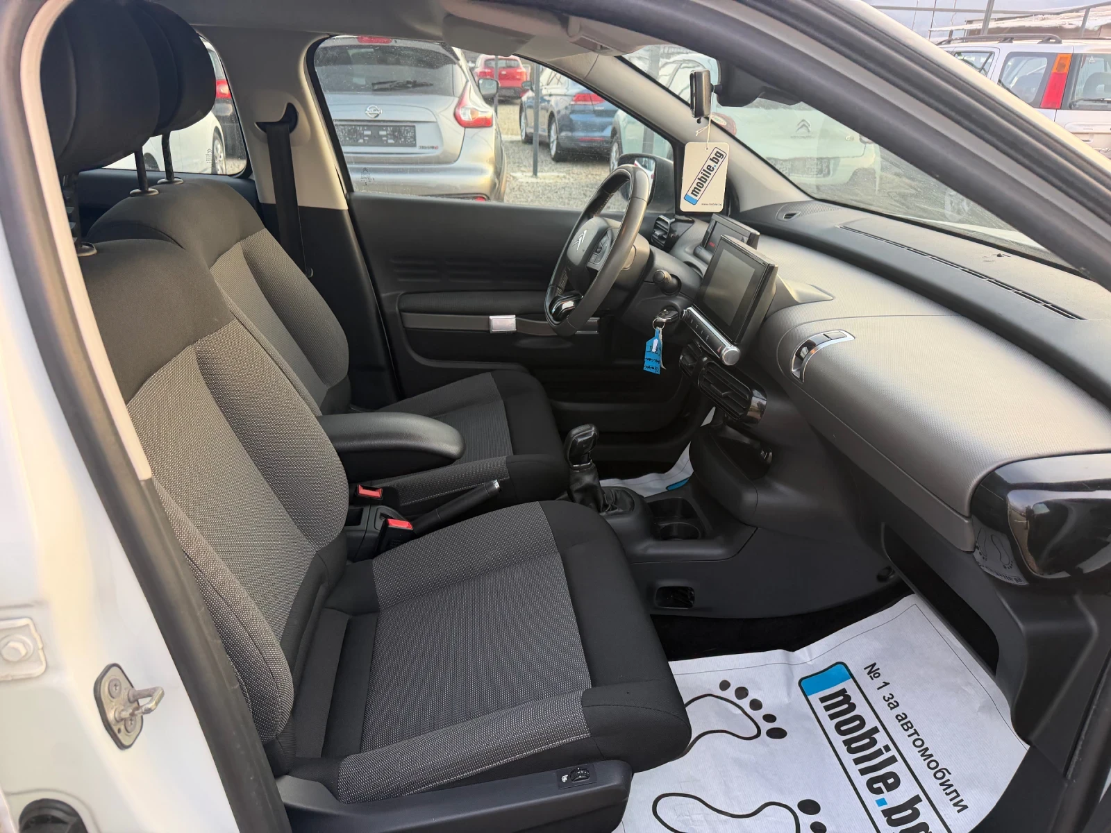 Citroen C4 Cactus 1.6HDI/100hp/PANORAMA/NAVI/EVRO6/ - изображение 10