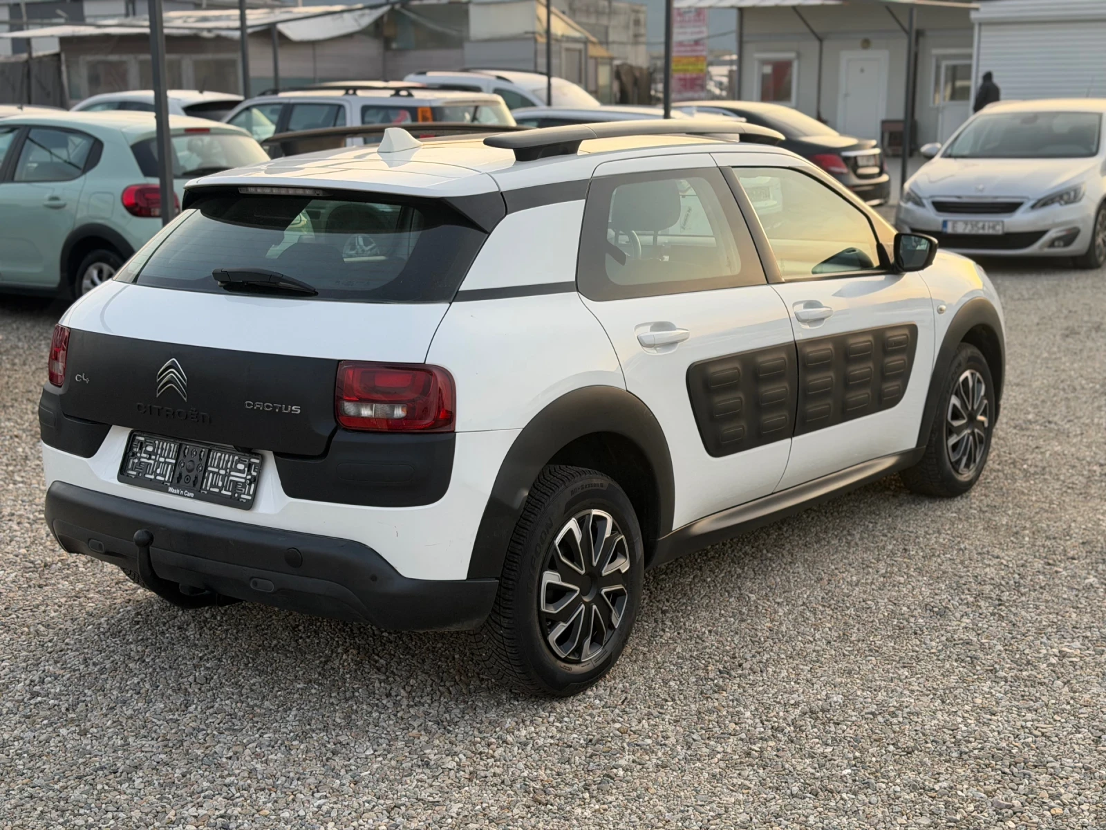Citroen C4 Cactus 1.6HDI/100hp/PANORAMA/NAVI/EVRO6/ - изображение 6
