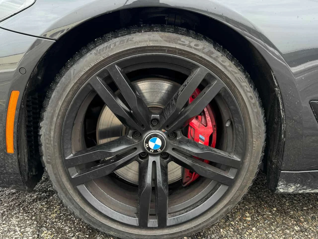 BMW 550 * M xDrive /360/DIS/AMBIENT/HARMON KARDON, снимка 7 - Автомобили и джипове - 53754590