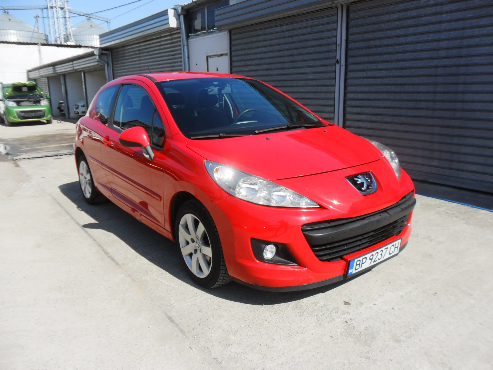 Peugeot 207 1, 4I-GAS-KLIMA-Обслужена и регистрирана., снимка 3 - Автомобили и джипове - 53814893