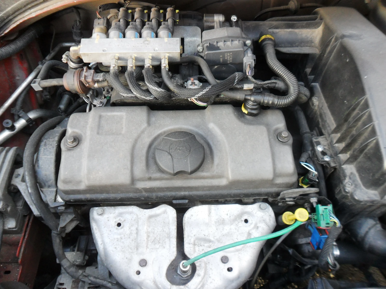 Peugeot 207 1, 4I-GAS-KLIMA-Обслужена и регистрирана., снимка 14 - Автомобили и джипове - 53814893