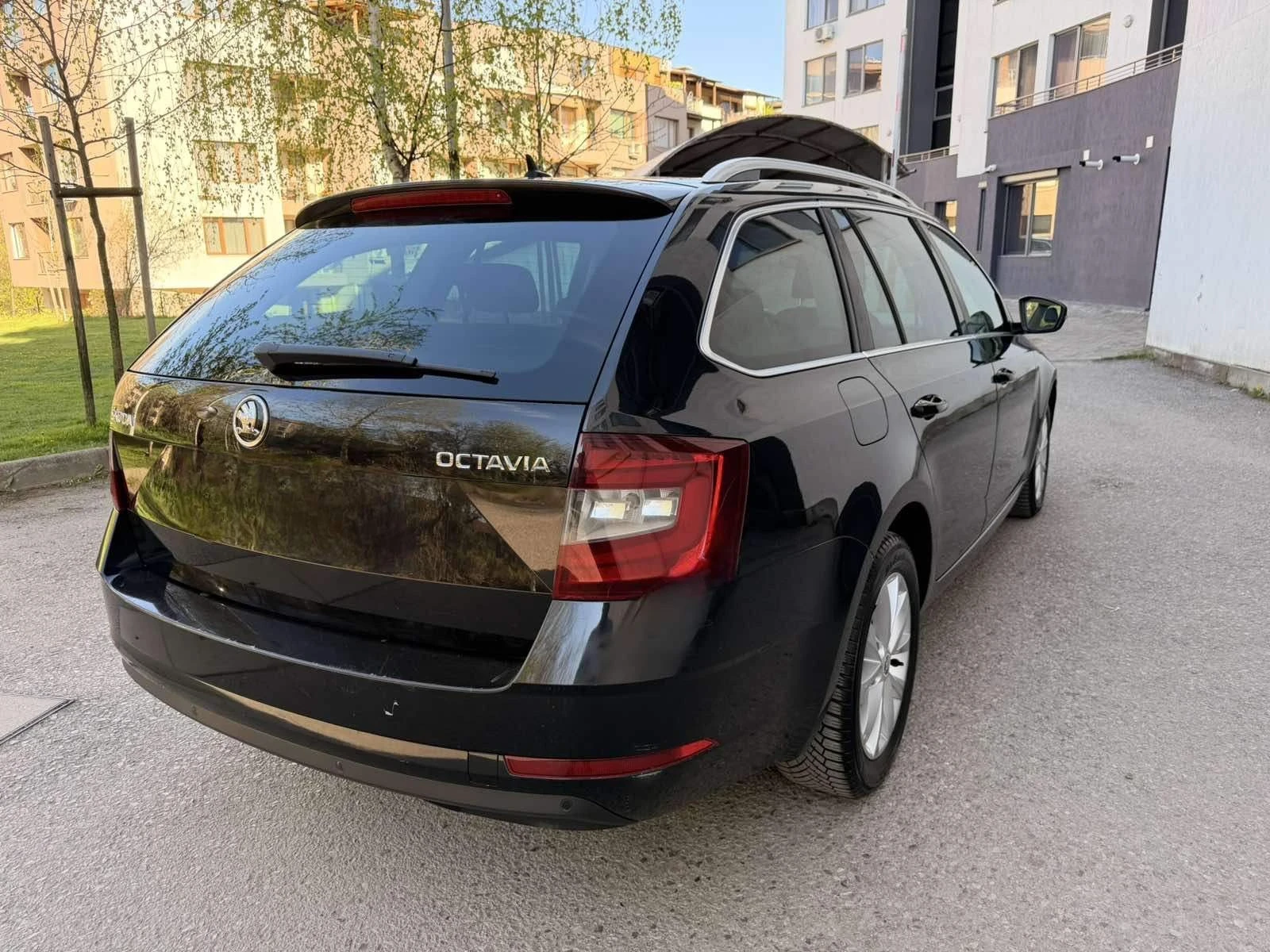 Skoda Octavia 2.0d / DSG | Mobile.bg � ����������� 7