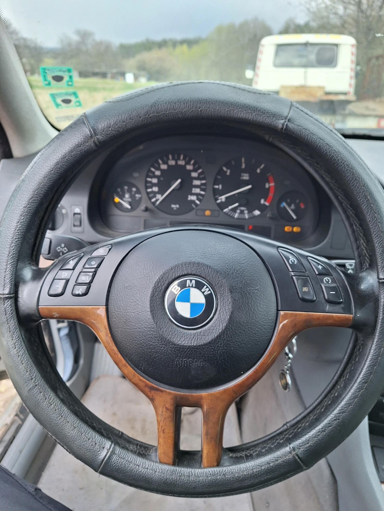BMW 530 193kс, снимка 5 - Автомобили и джипове - 54527298