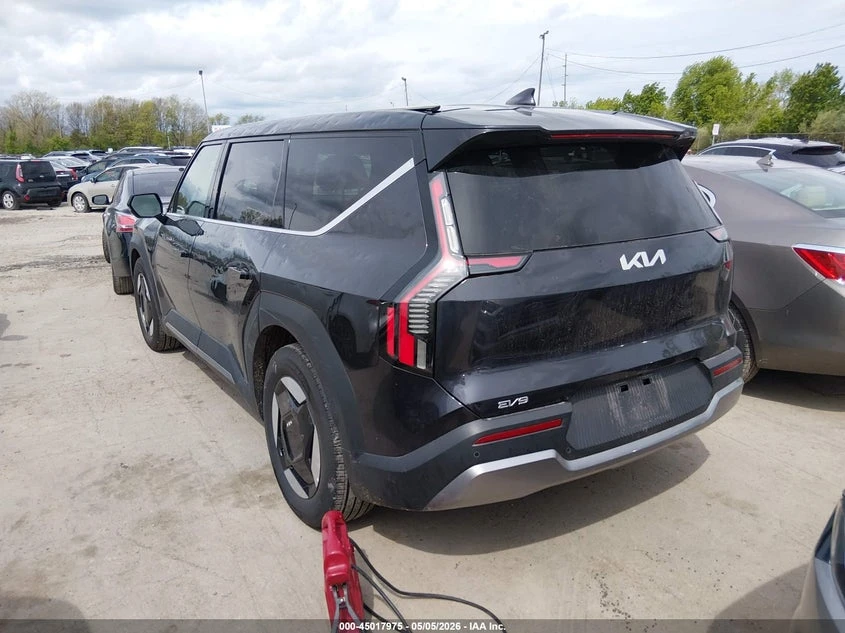 Kia EV9 Light Long Range, снимка 3 - Автомобили и джипове - 54832959