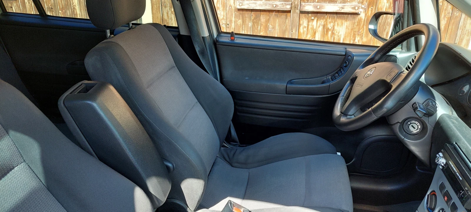 Opel Zafira OPC, снимка 8 - Автомобили и джипове - 55263184