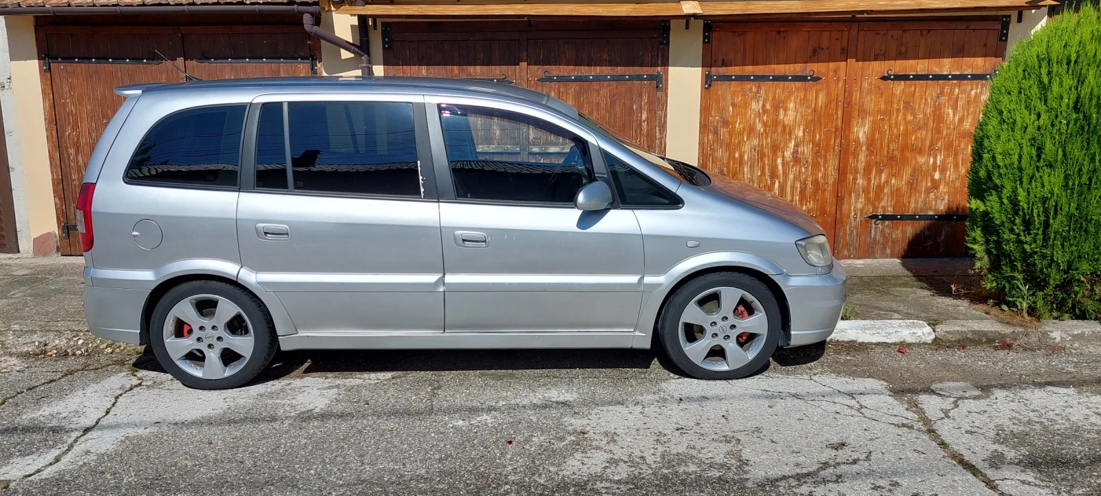 Opel Zafira OPC, снимка 3 - Автомобили и джипове - 55263184