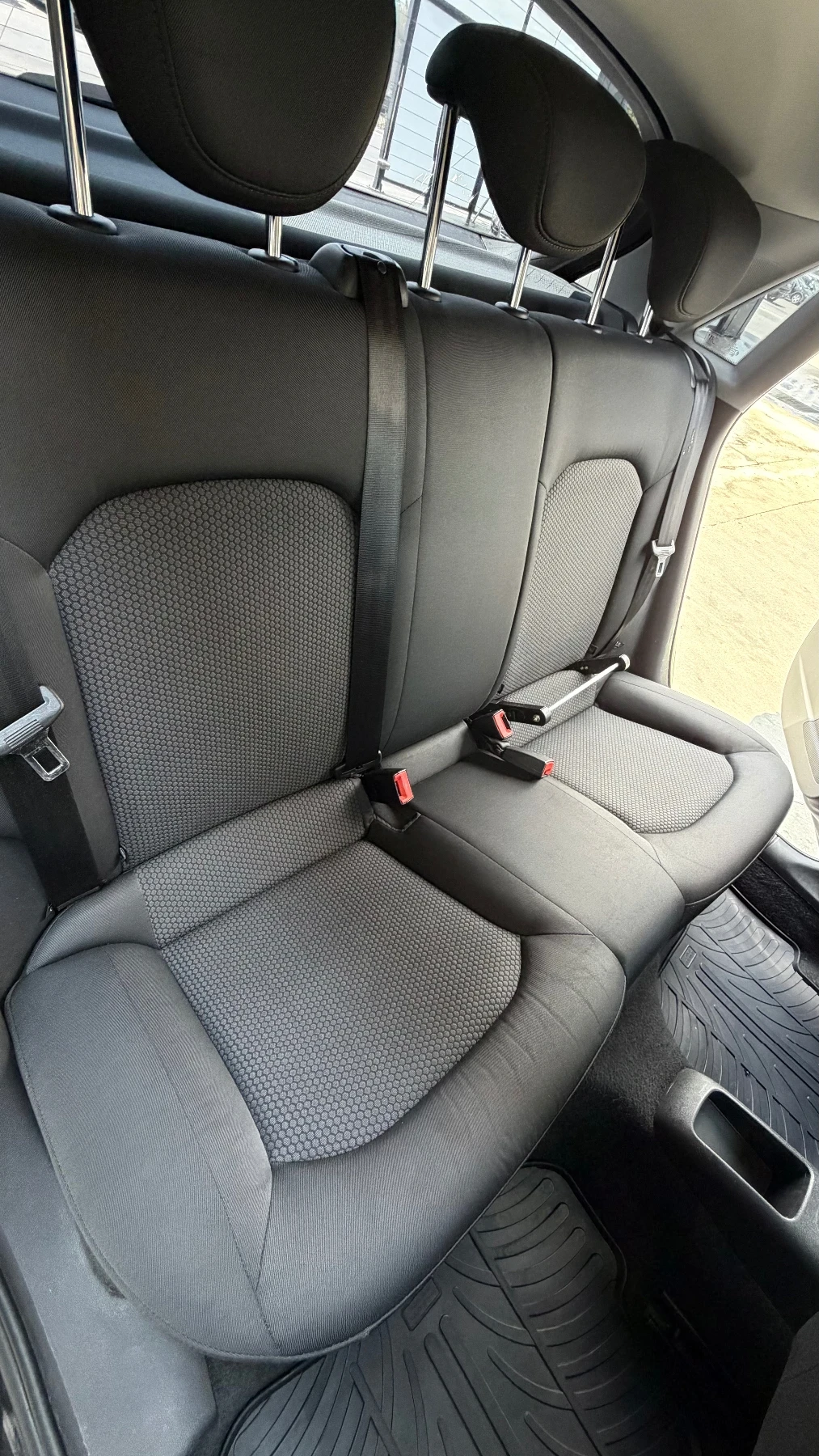 Audi A1 SPORTBACK, снимка 12 - Автомобили и джипове - 55326230