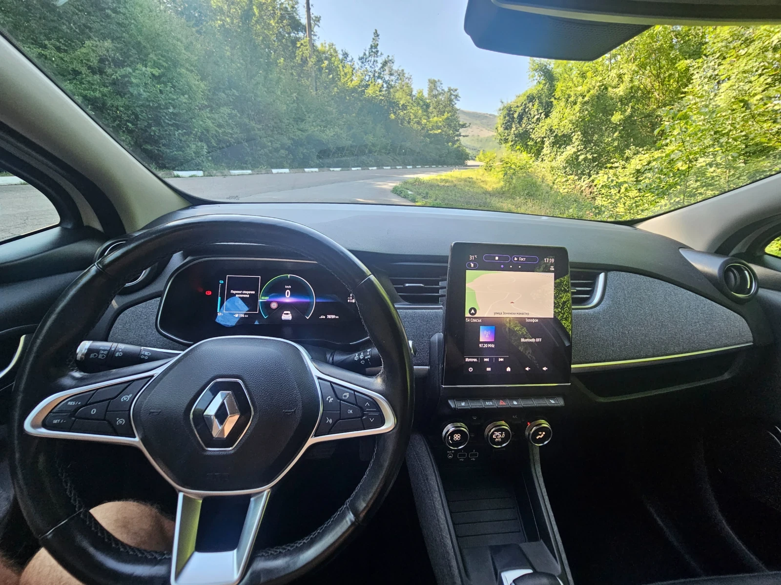 Renault Zoe R135 INTENS 52KWH, снимка 16 - Автомобили и джипове - 55399785