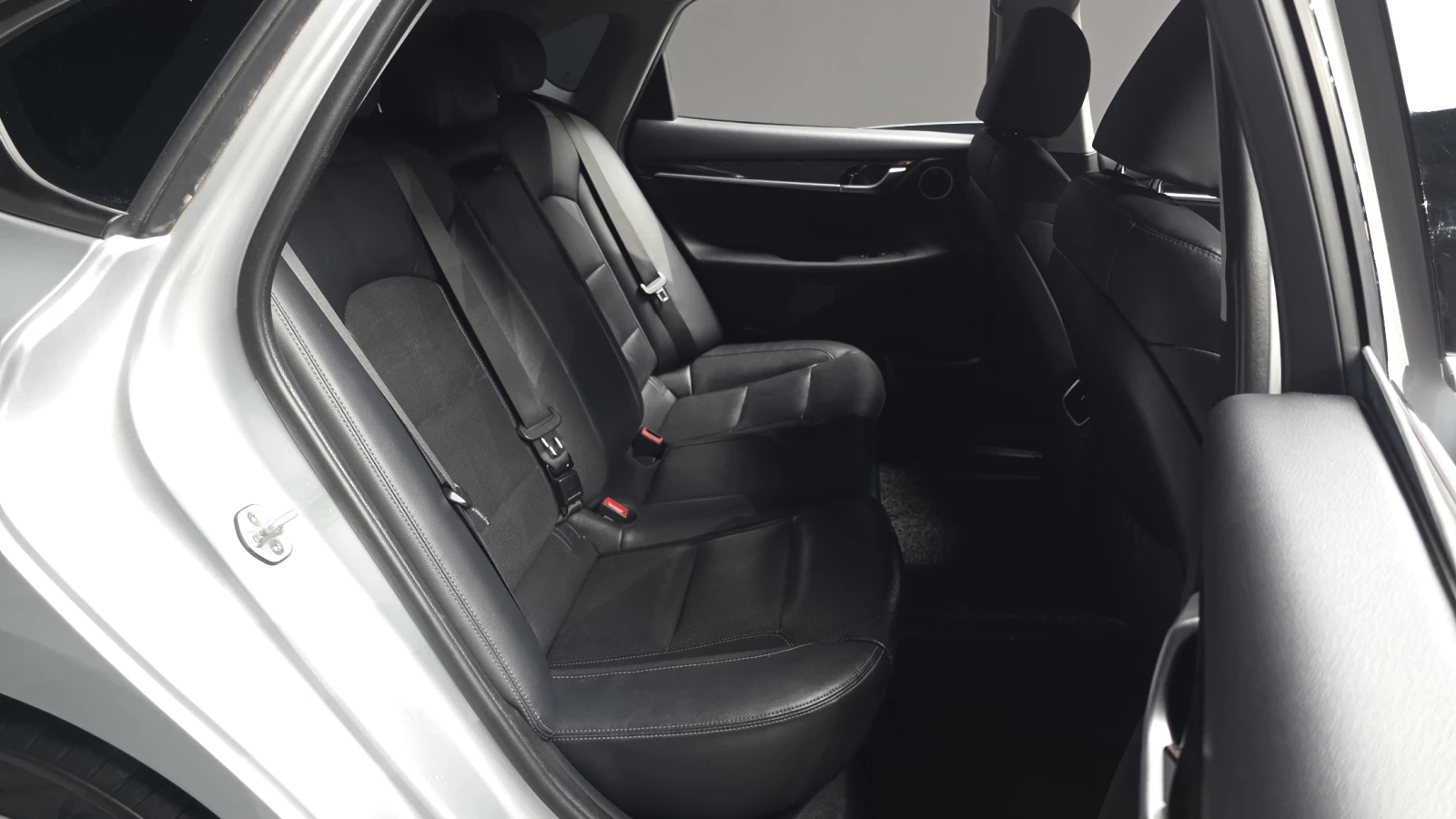 Hyundai Grandeur 3.0 LPI PREMIUM MODEL autoprime.bg, снимка 11 - Автомобили и джипове - 55900548